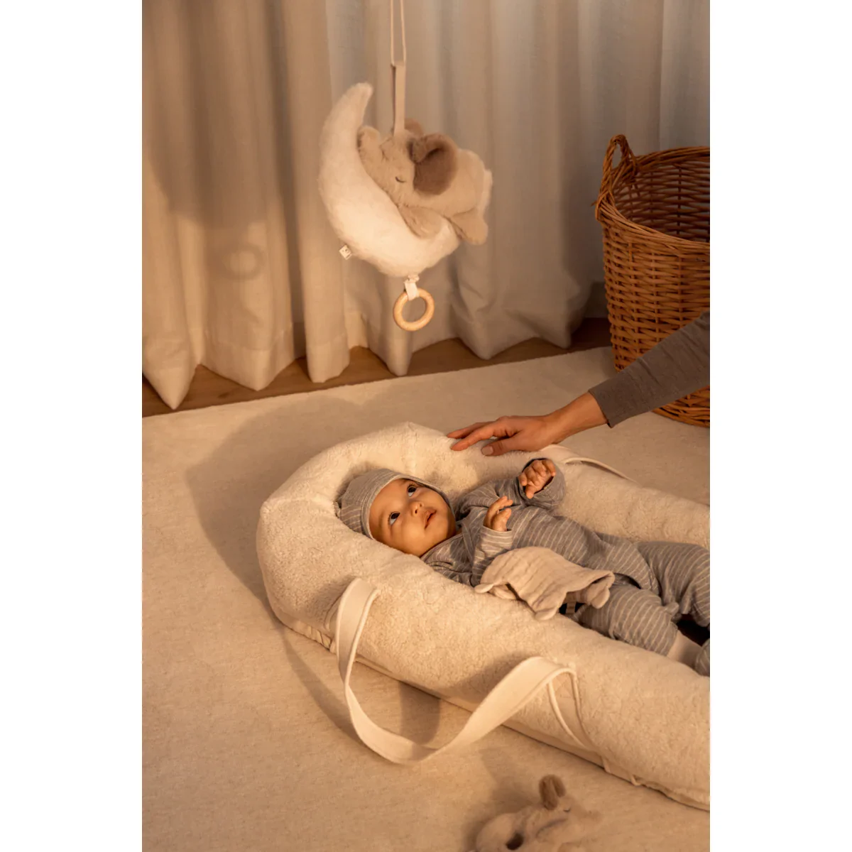 Berceuse mobile Mandy Bébé éléphant