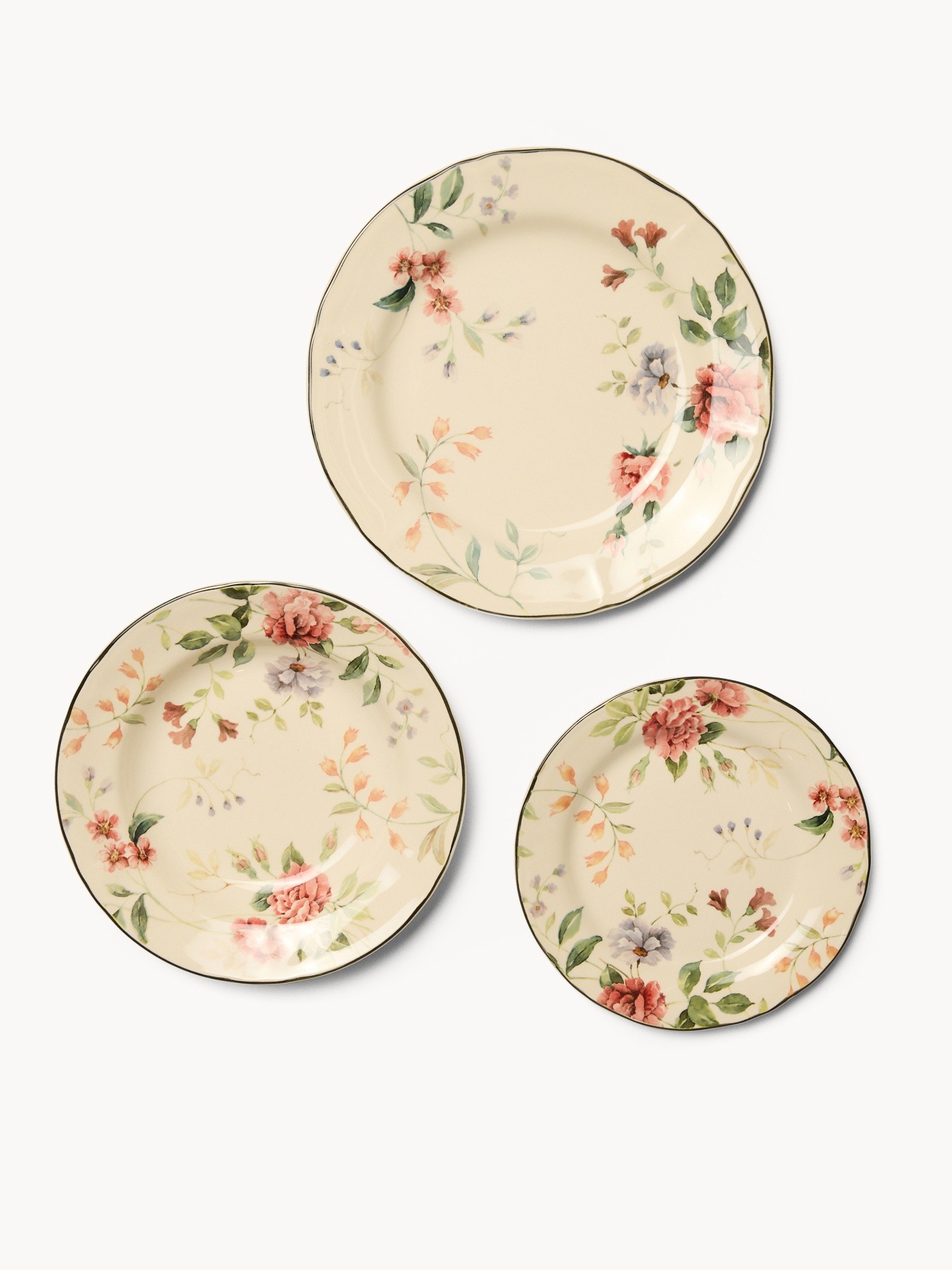 Set 18 piatti in ceramica motivo floreale - Prezzo di lancio