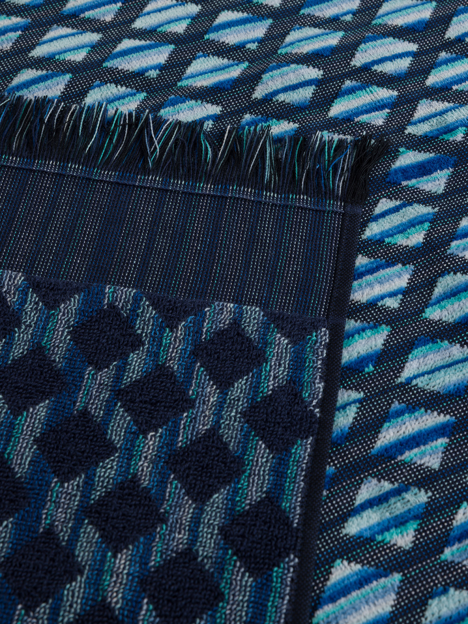 Telo mare in cotone motivo rombi