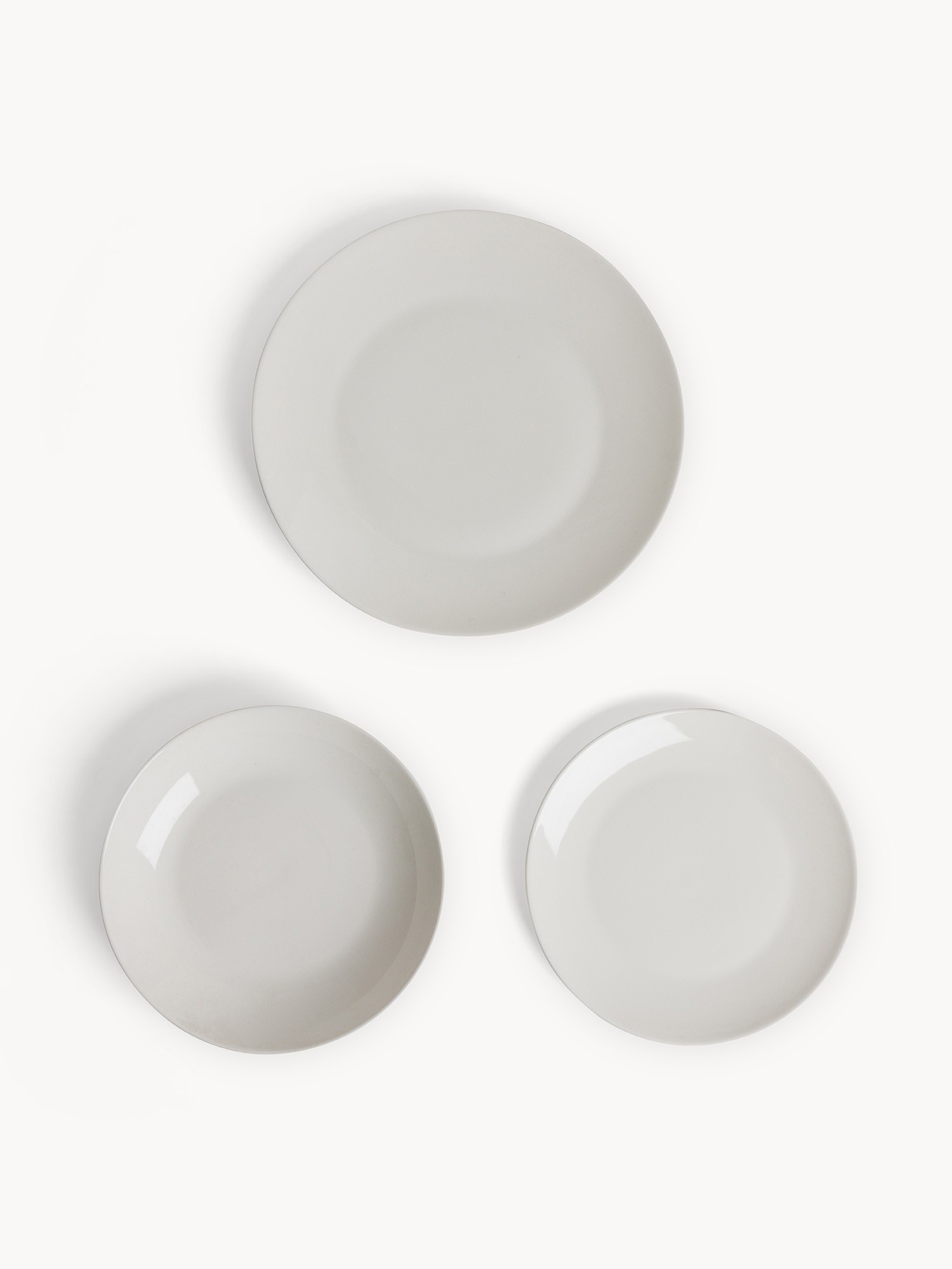 Set 18 piatti in new bone china Coupe