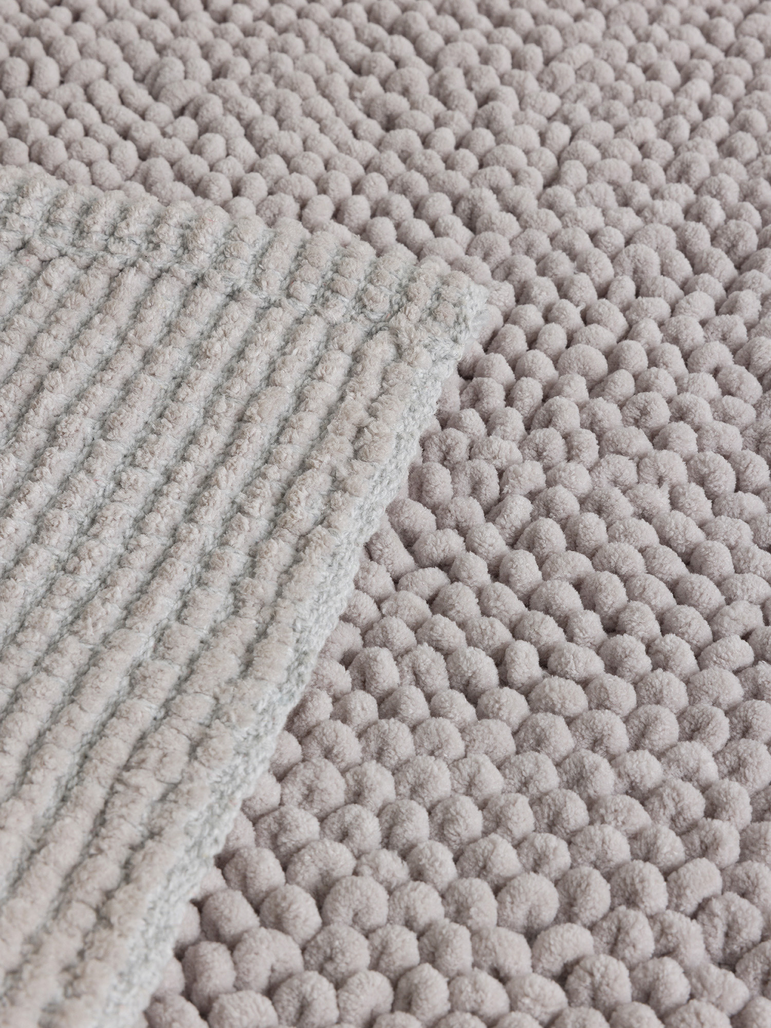 Tappeto bagno shaggy in ciniglia