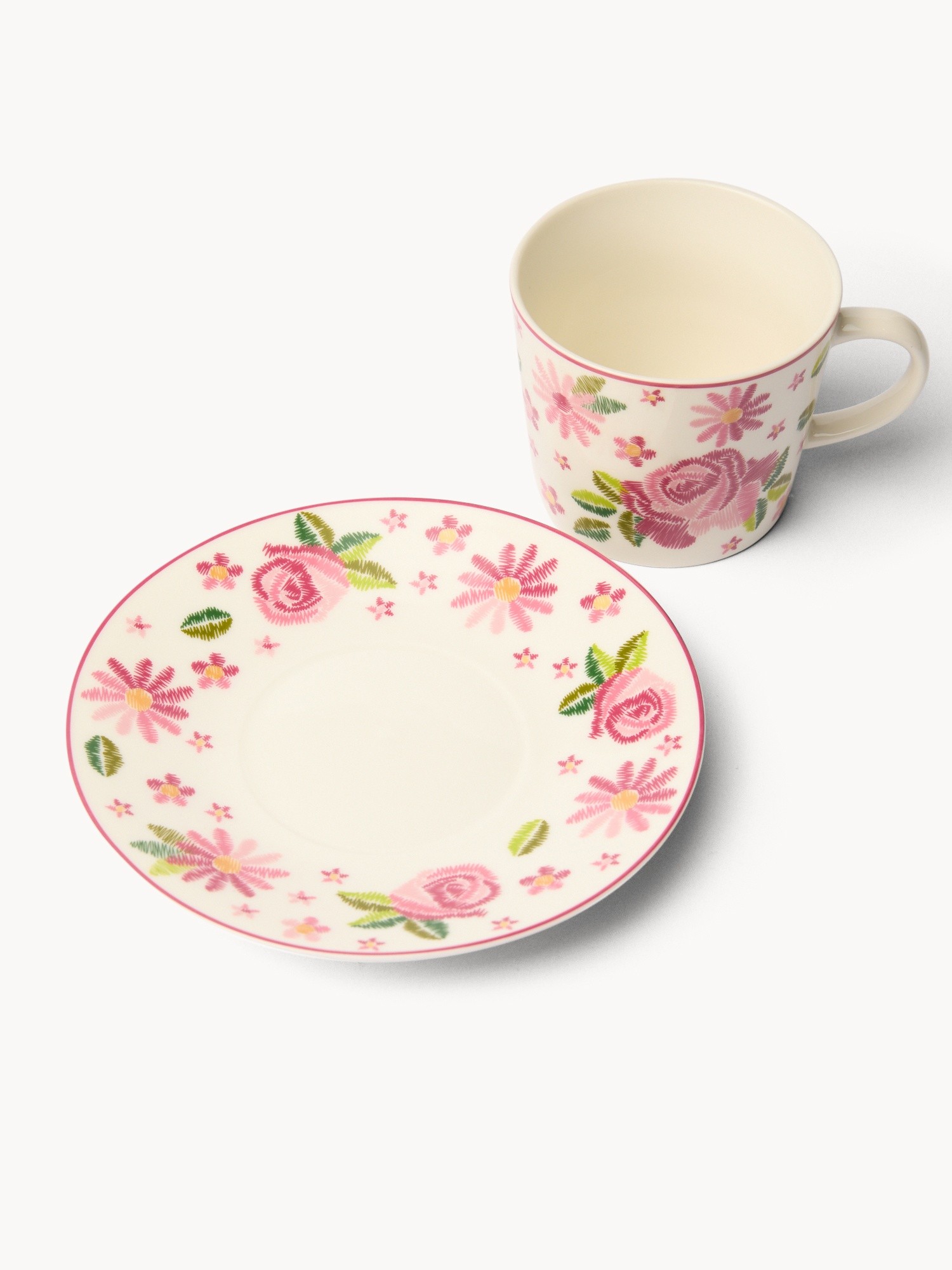 Tazza t&egrave; in new bone china motivo rose - Prezzo di lancio