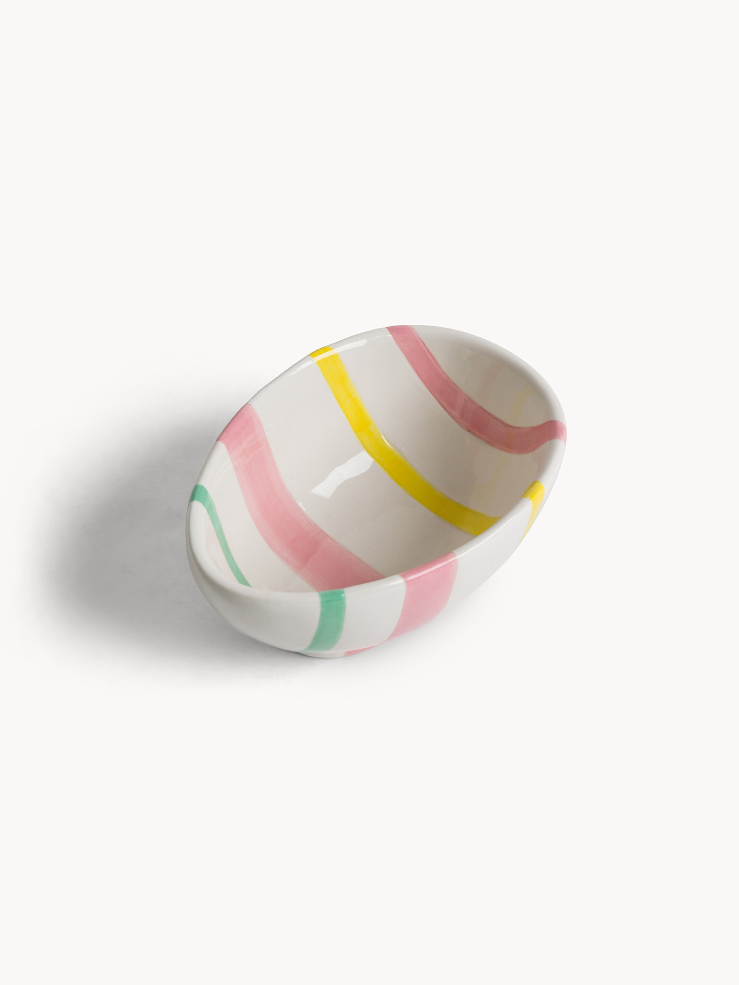 Coppetta in ceramica a uovo