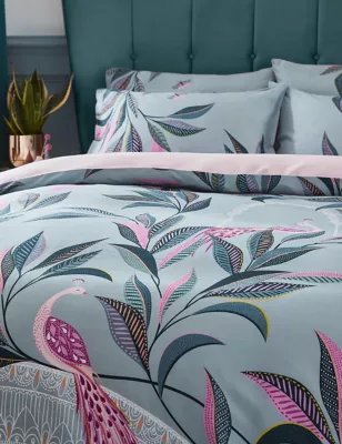 Sateen Ornamental Peacock Bedding Set