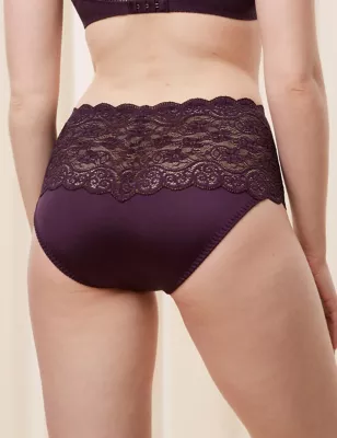 Amourette 300 All Over Lace Full Briefs