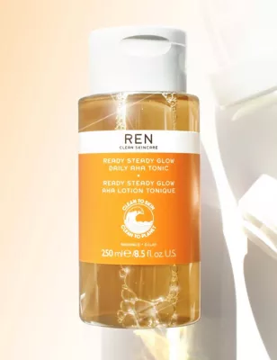Ready Steady Glow Daily Aha Tonic 250ml