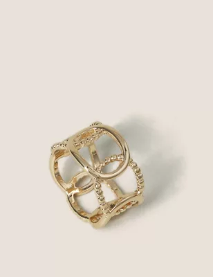 Gold Circle Hammered Ring