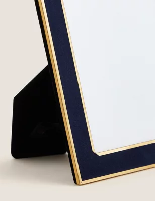 Velvet Photo Frame 4x6 Inch