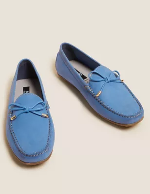 Wide Fit Leather Bow Boat Shoes