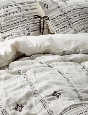 Casablanca Collection Kubba Woven Bedding Set