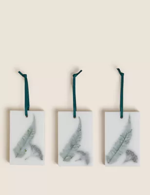 Set Of 3 Winter Retreat Pomanders