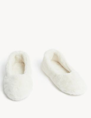 Faux Fur Ballerina Slippers With Freshfeet&trade;