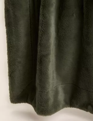 Supersoft Faux Fur Throw