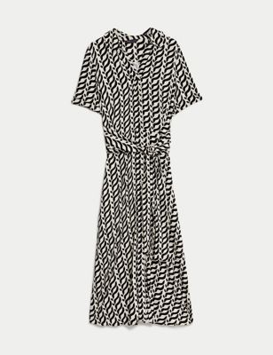 Printed Collared Belted Midi Shirt Dress