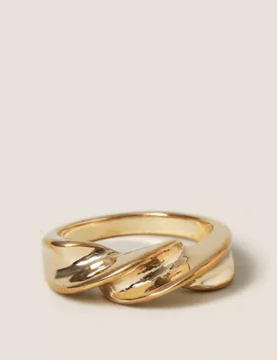 Gold Tone Twist Ring
