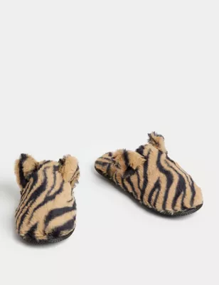 Faux Fur Round Toe Mule Slippers