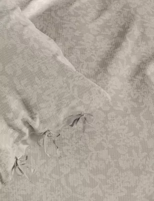 Seville Rosaleda Jacquard Bedding Set