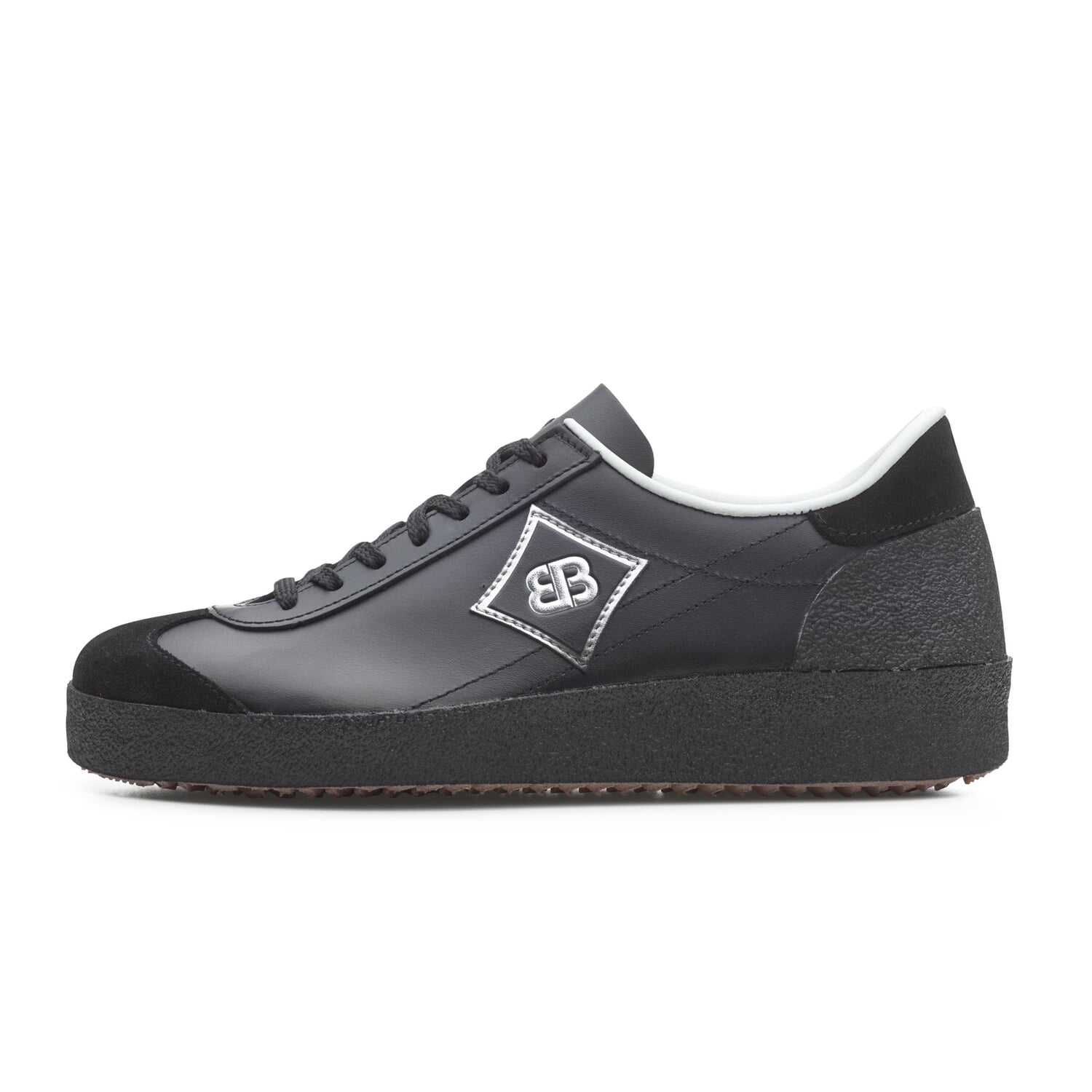 All-terrain running shoe