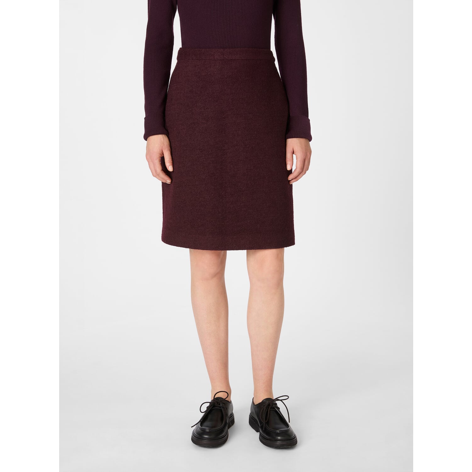 Ladies walking skirt short