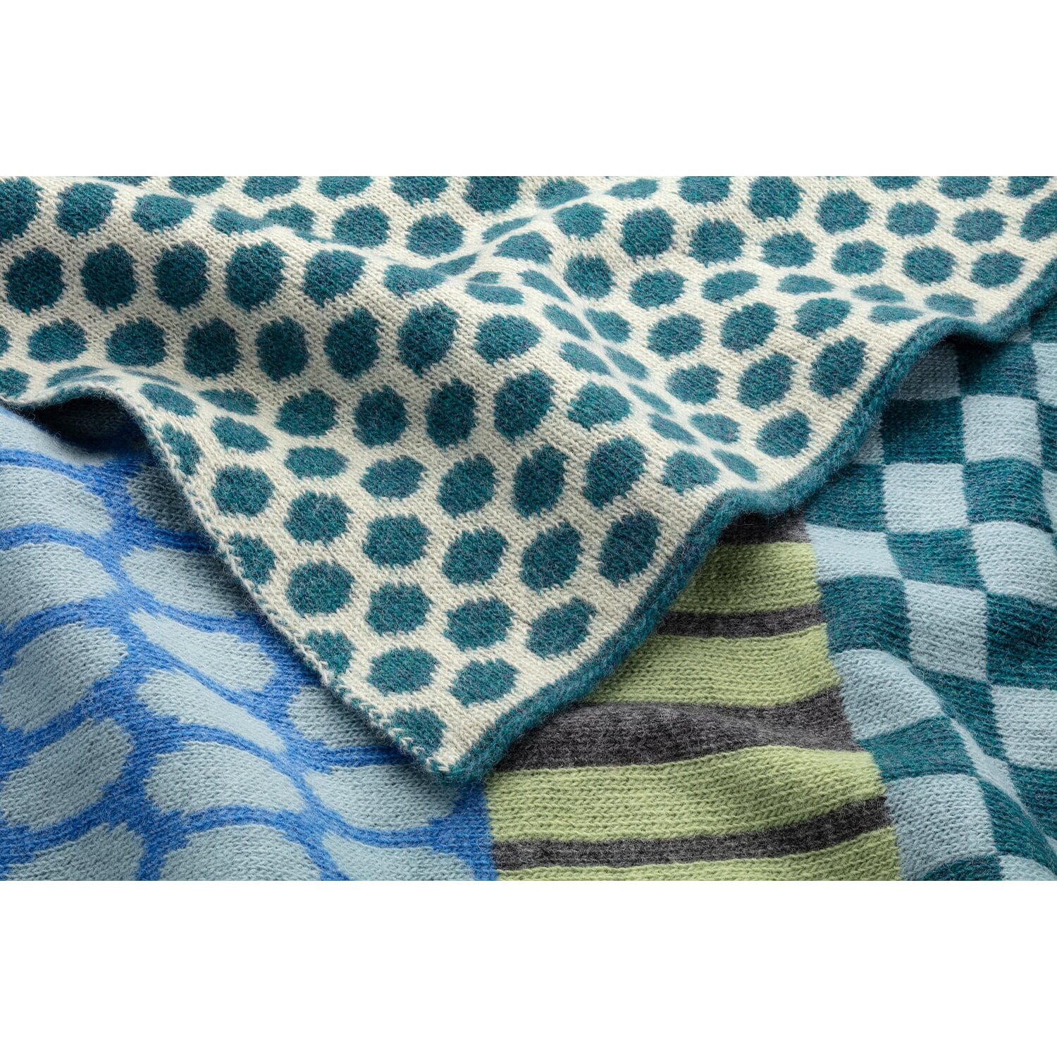 Unisex knitted scarf, patterned, blue-green