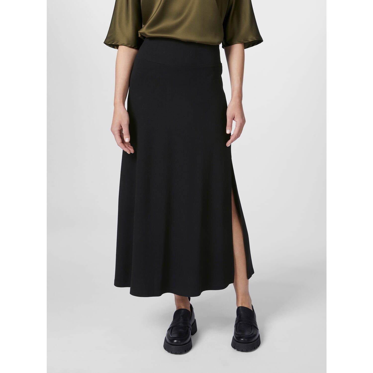 Ladies' piqu&eacute; skirt