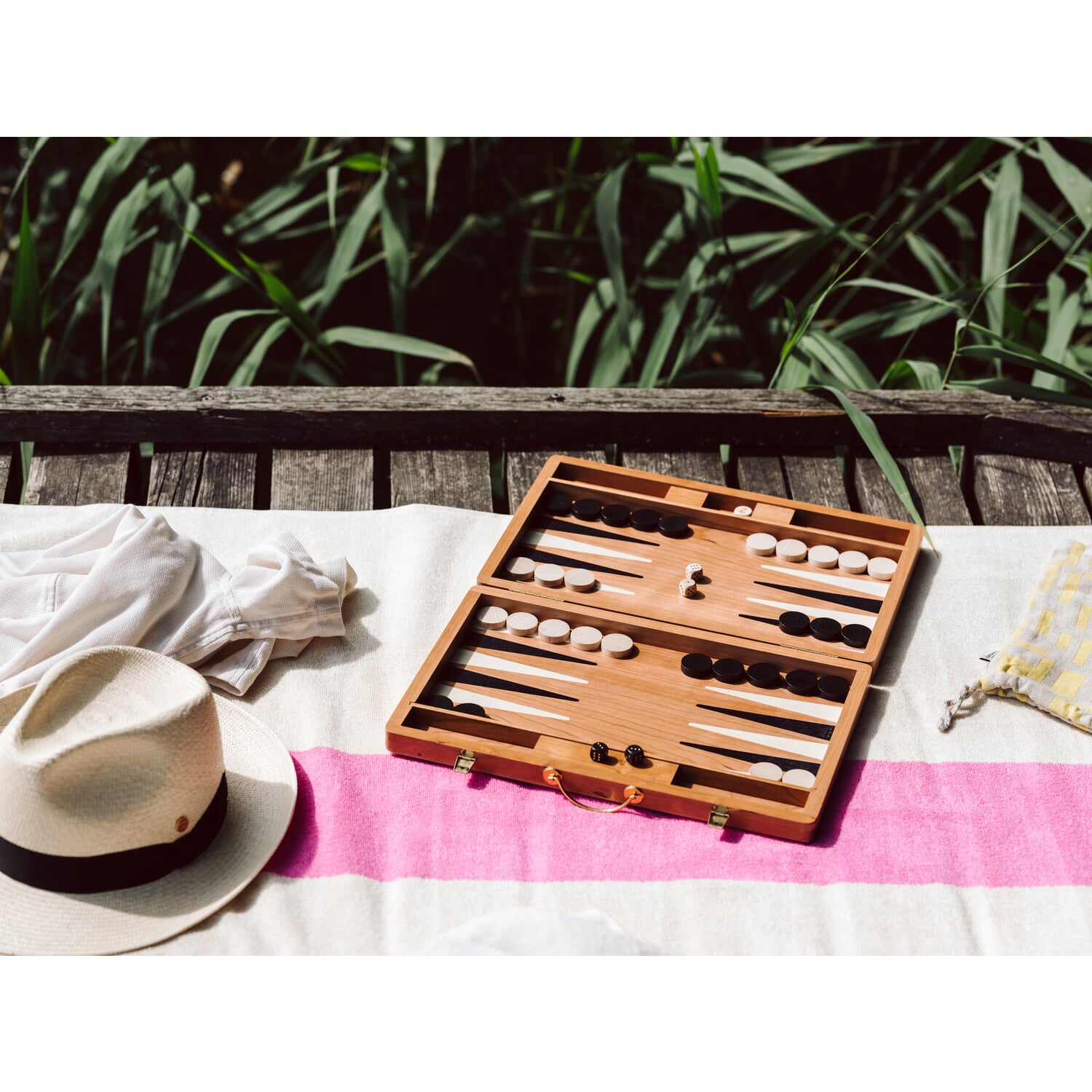Backgammon game cherry wood