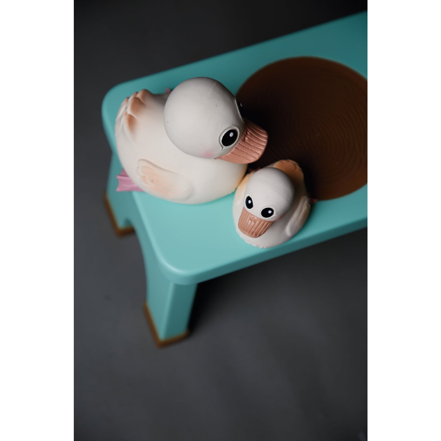 Hevea duck natural rubber