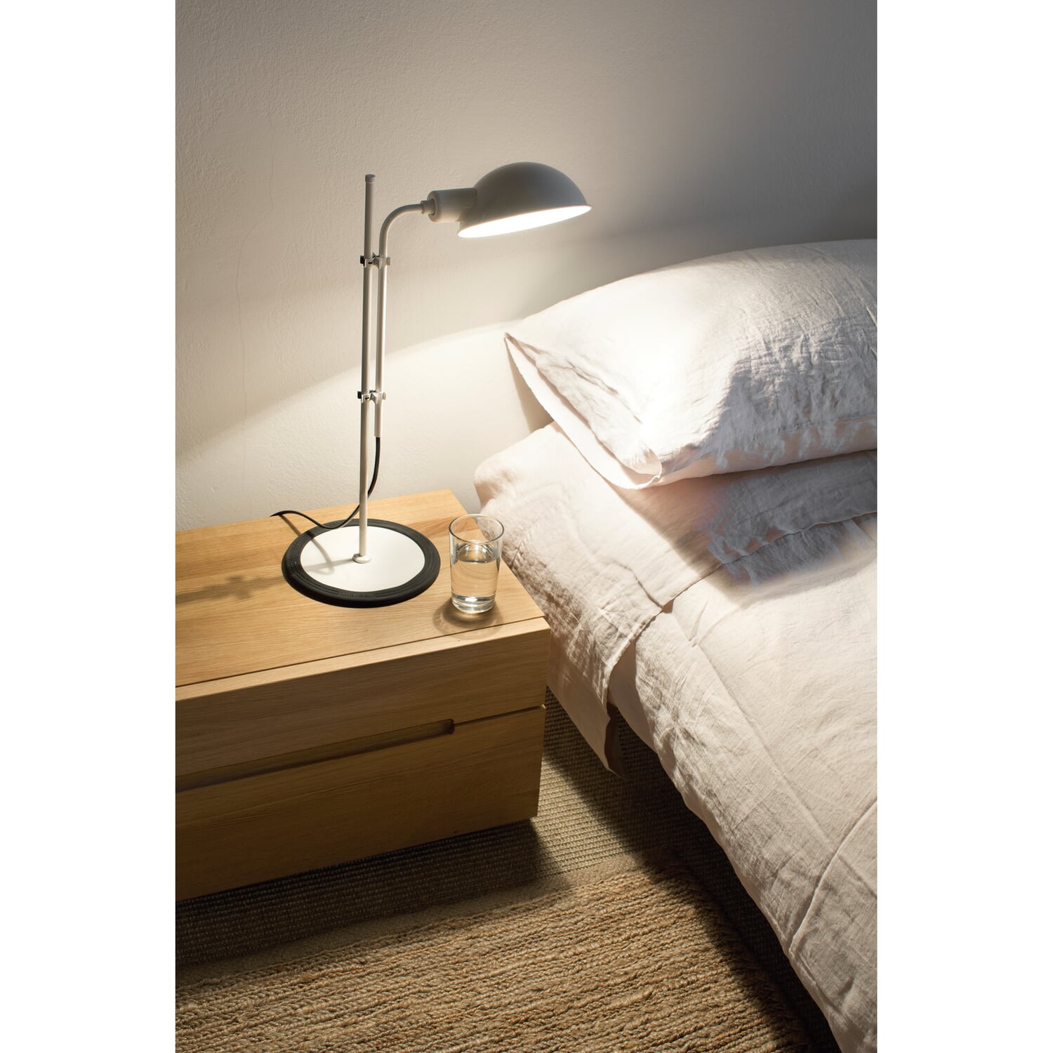Funiculi table lamp