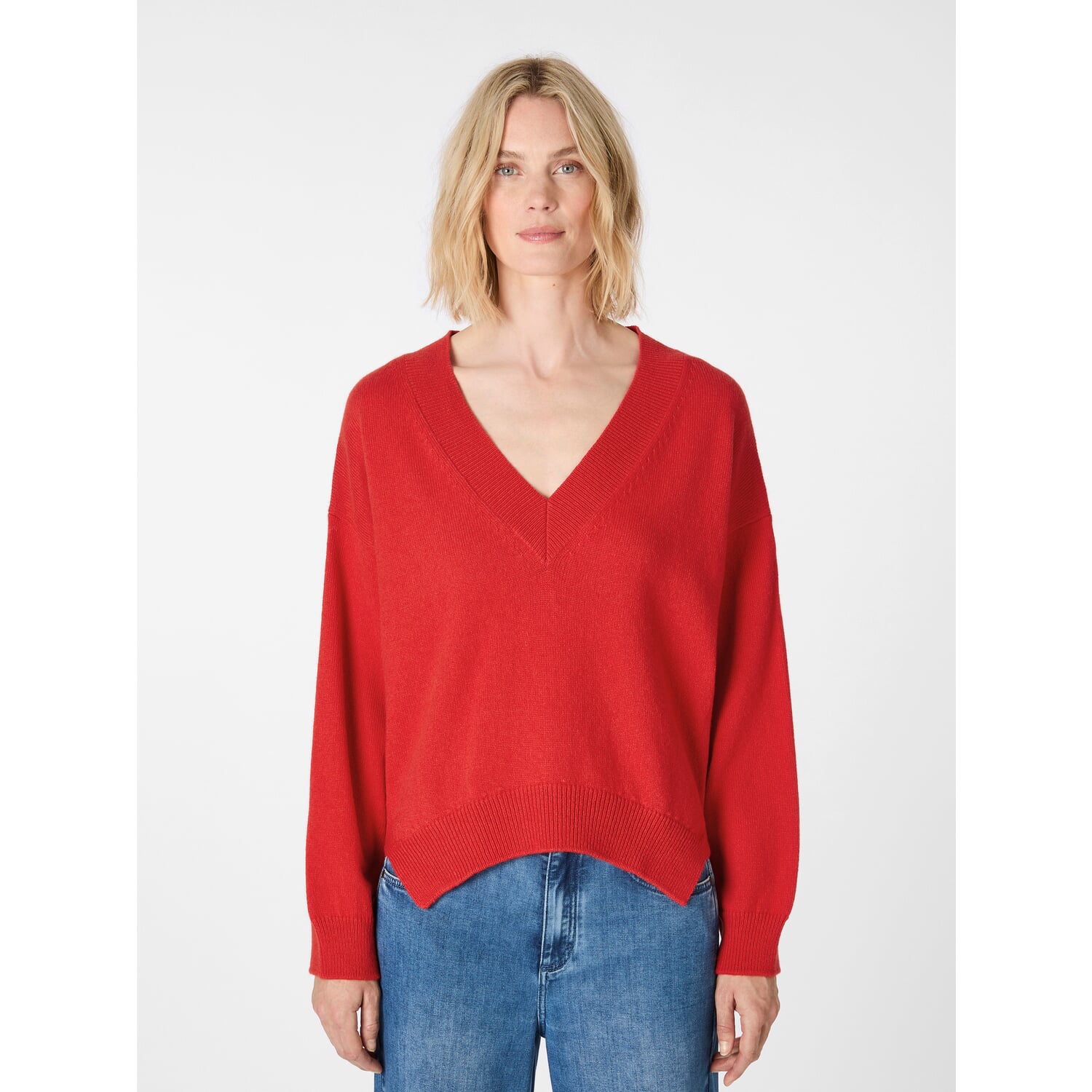 Women's knitted V-neck sweater