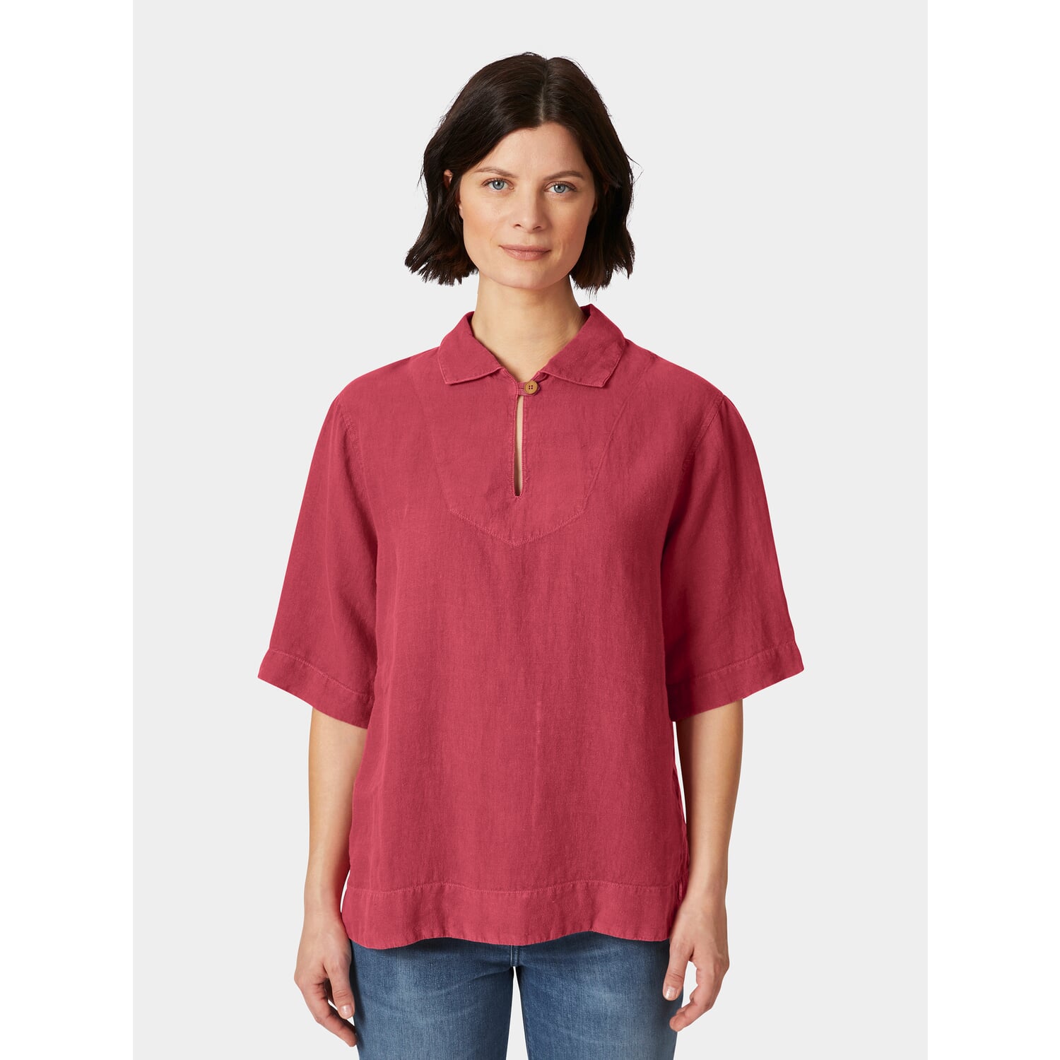 Ladies linen slip-on blouse