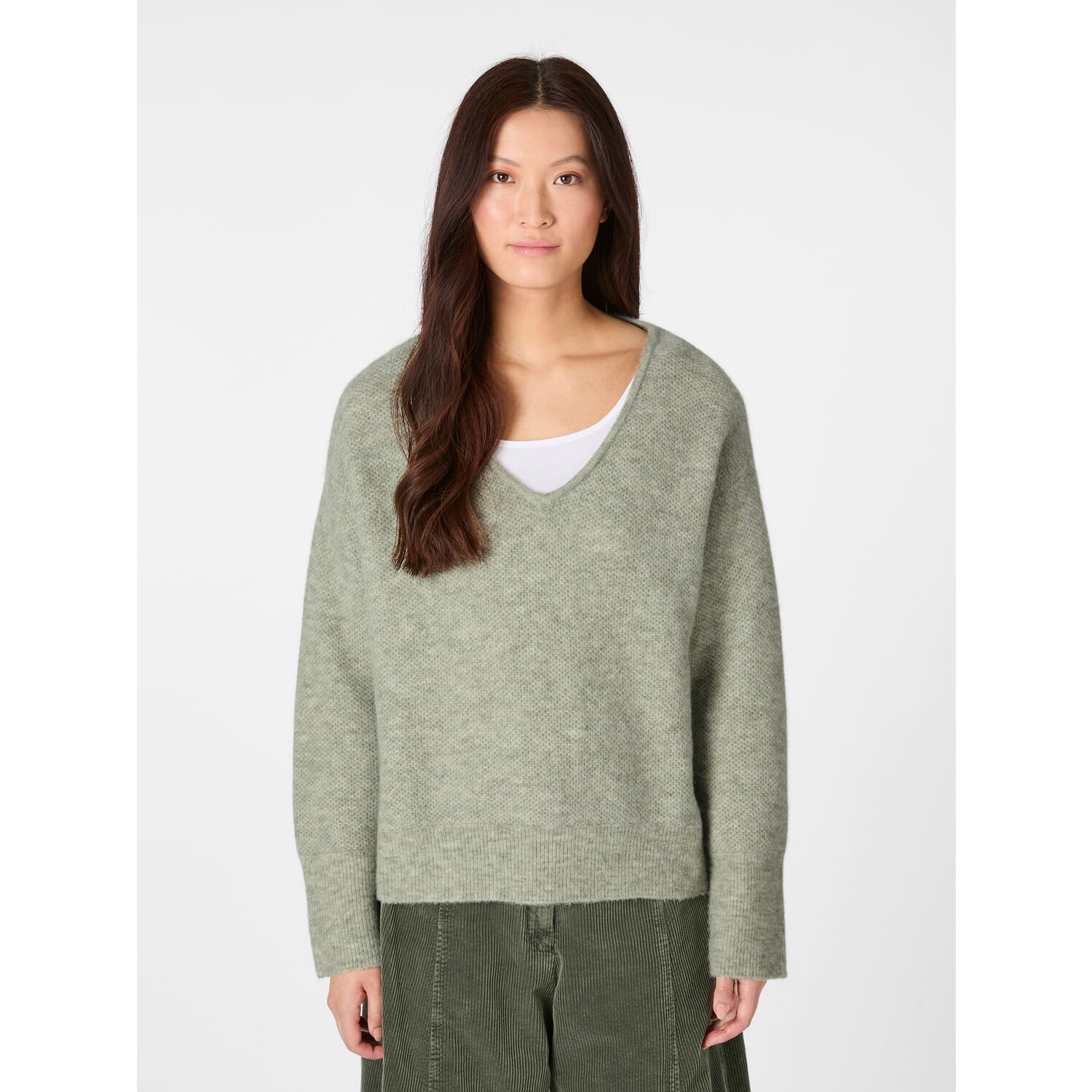 Women's knitted V-neck sweater
