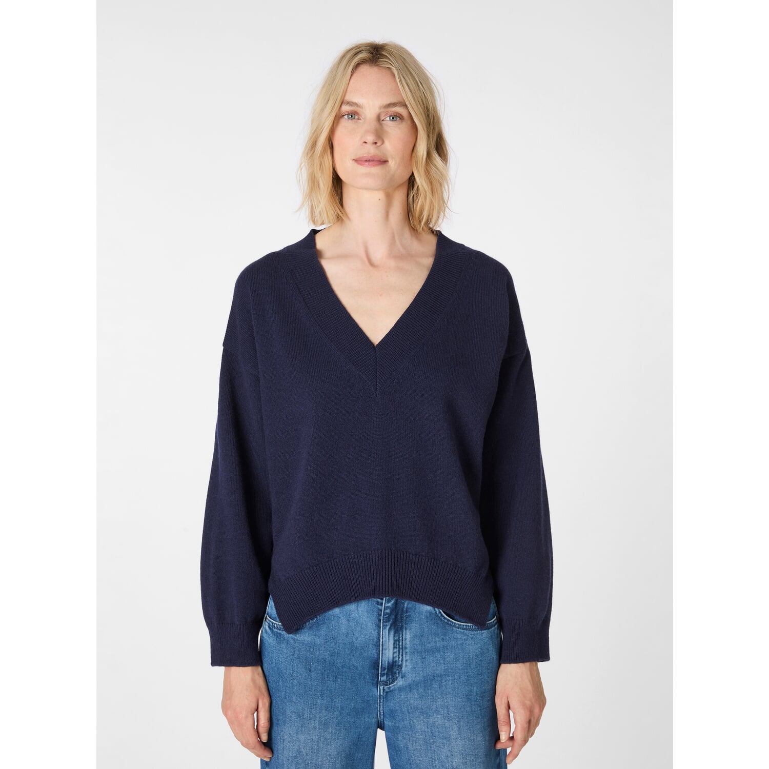 Women's knitted V-neck sweater