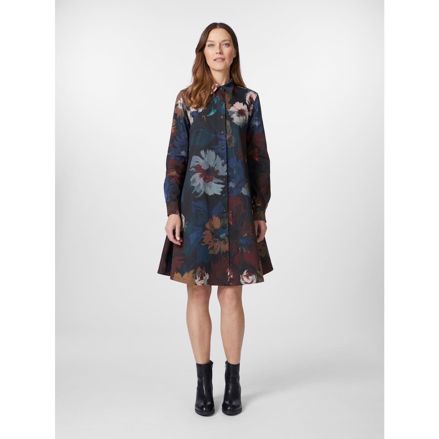 Ladies dress buttoned