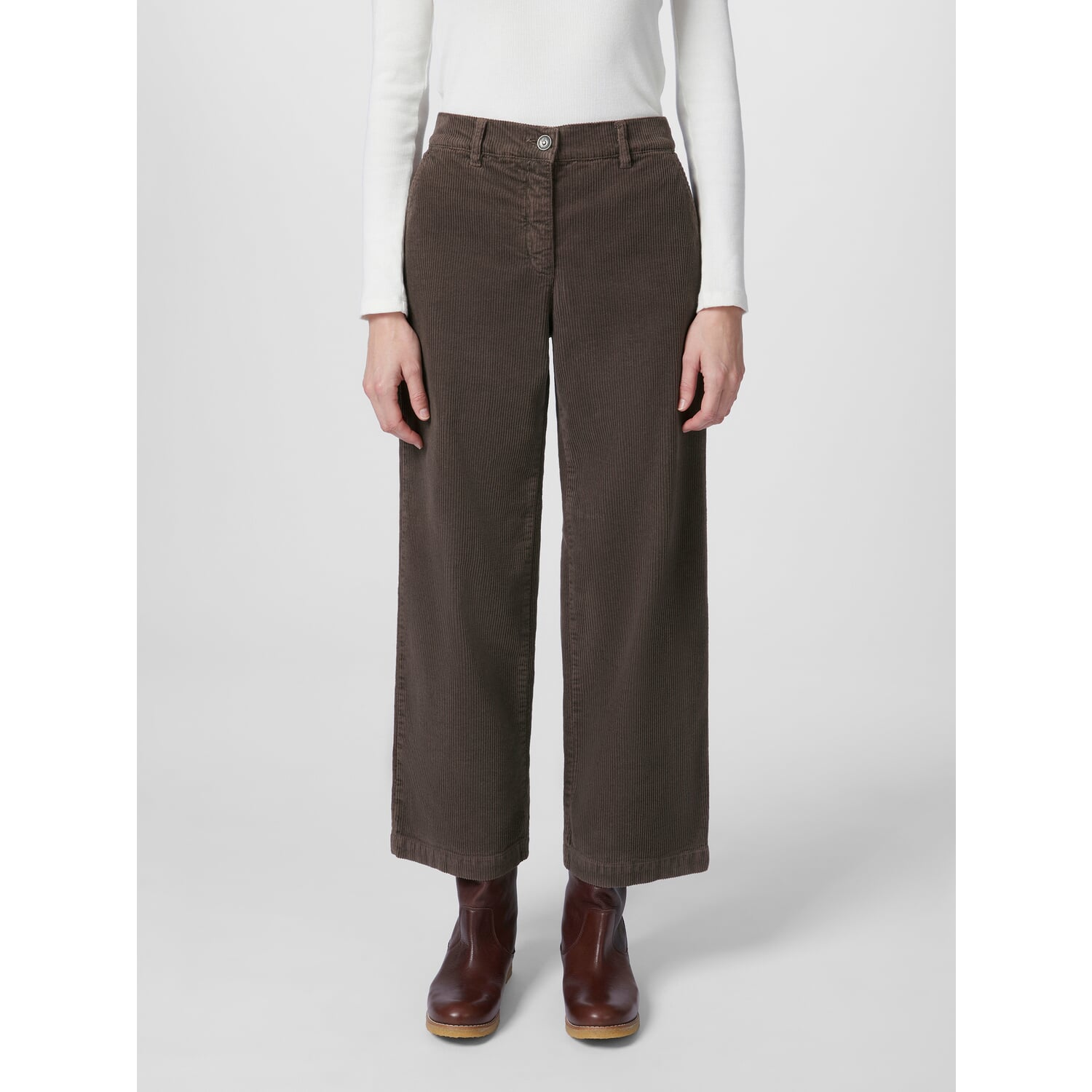 Ladies corduroy pants