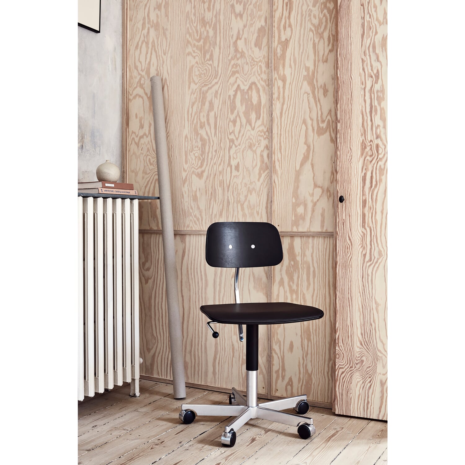 Office chair Kevi 2533