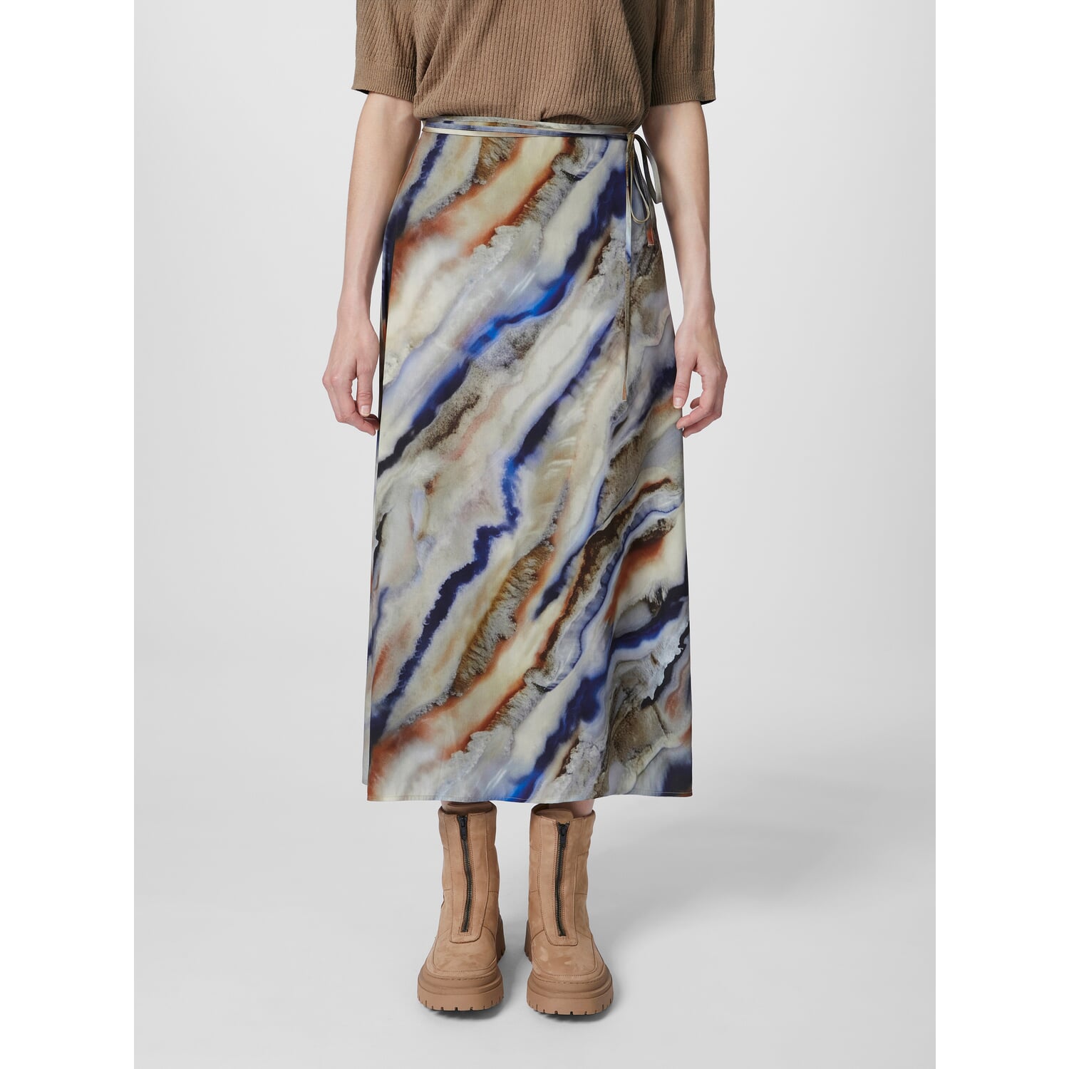 Women's skirt with color gradient