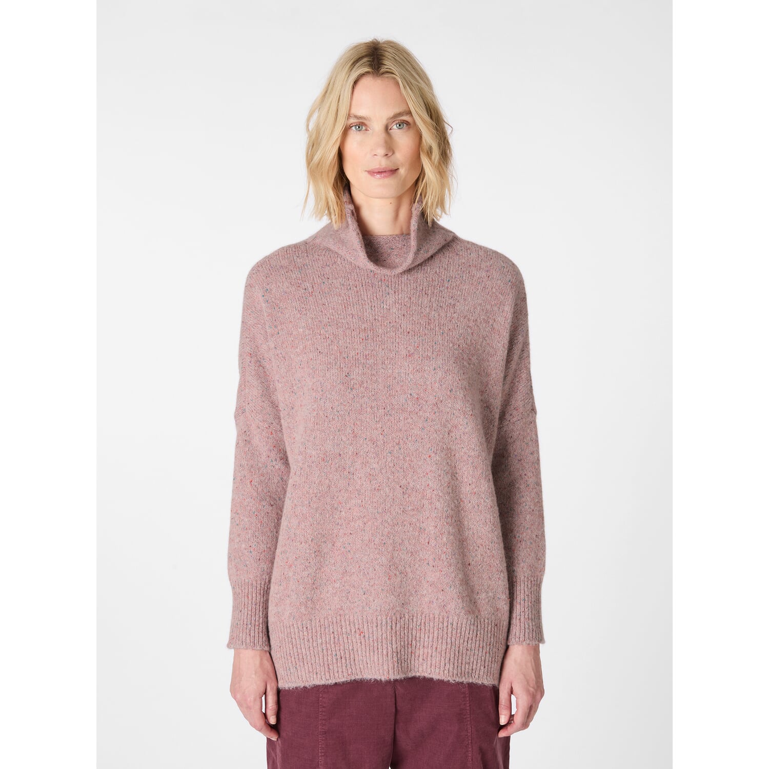 Women's knitted sweater speckled