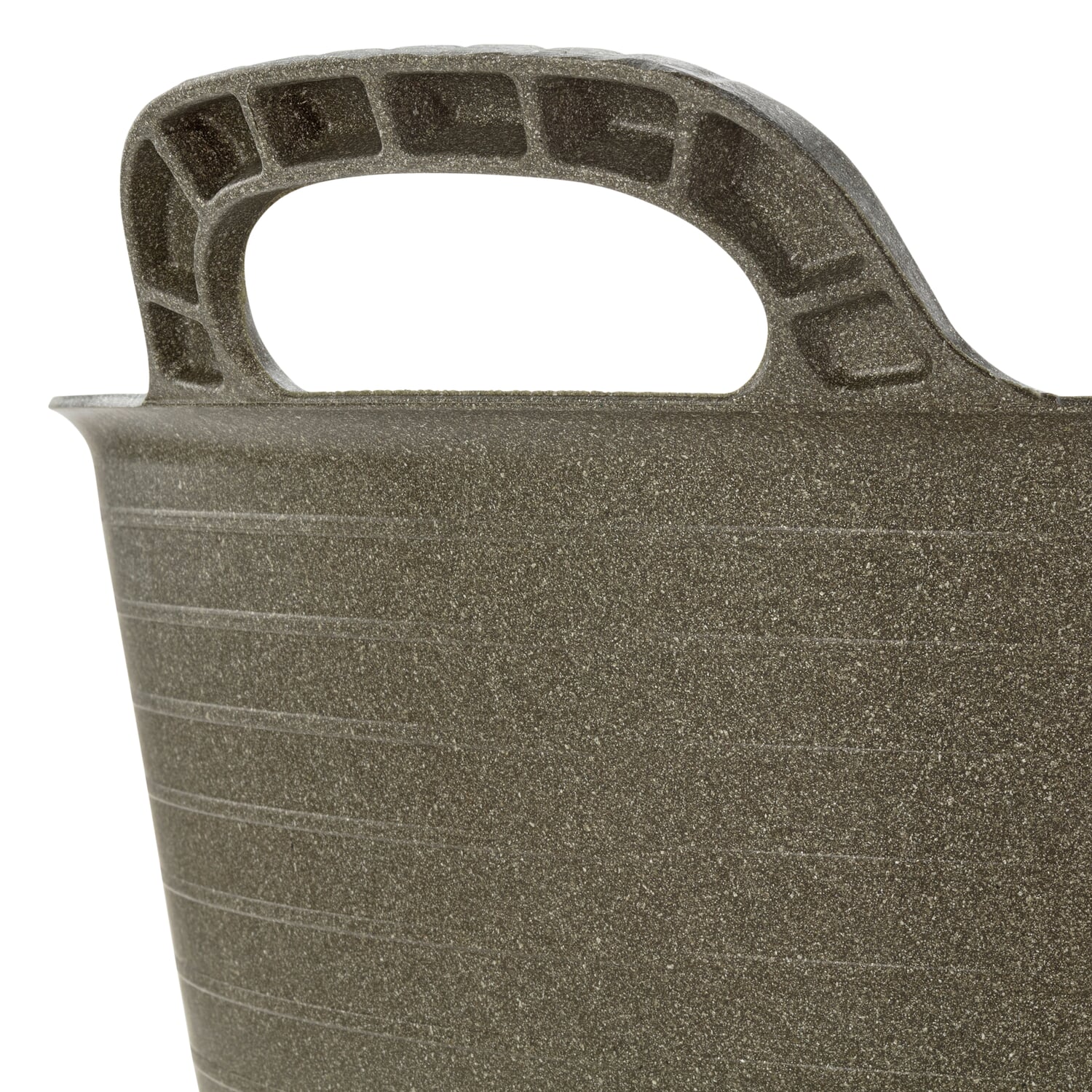 Garden tub recycled material