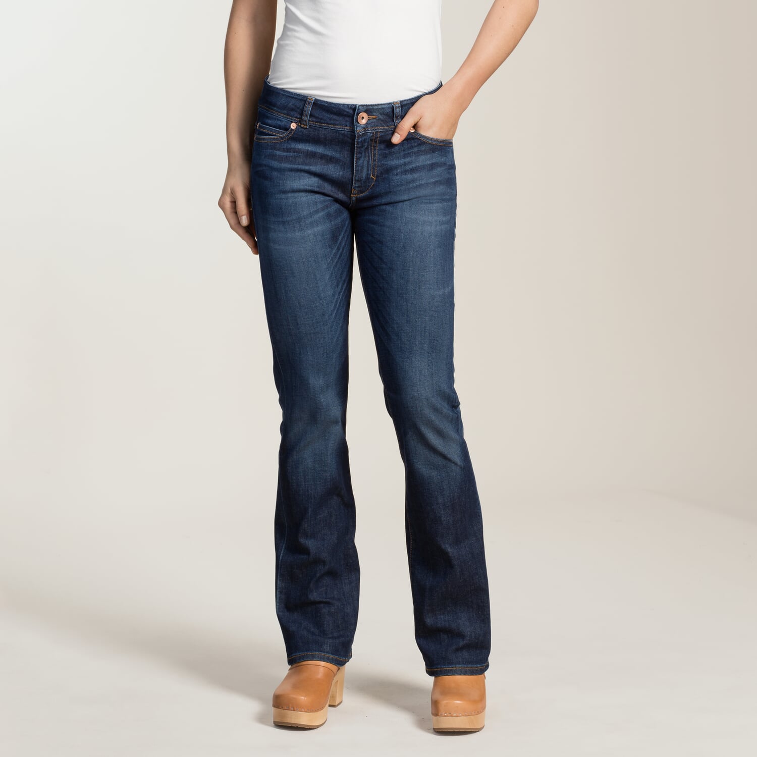 Ladies jeans bootcut