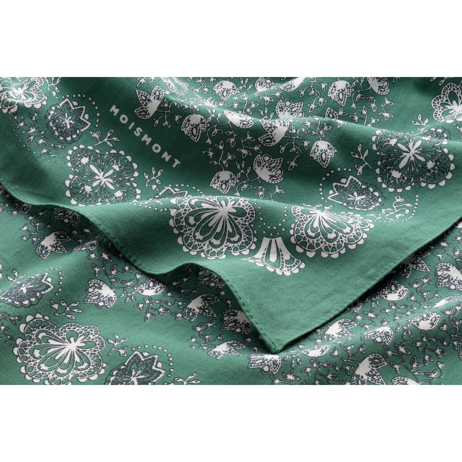 Scarf N&deg; 675 floral pattern