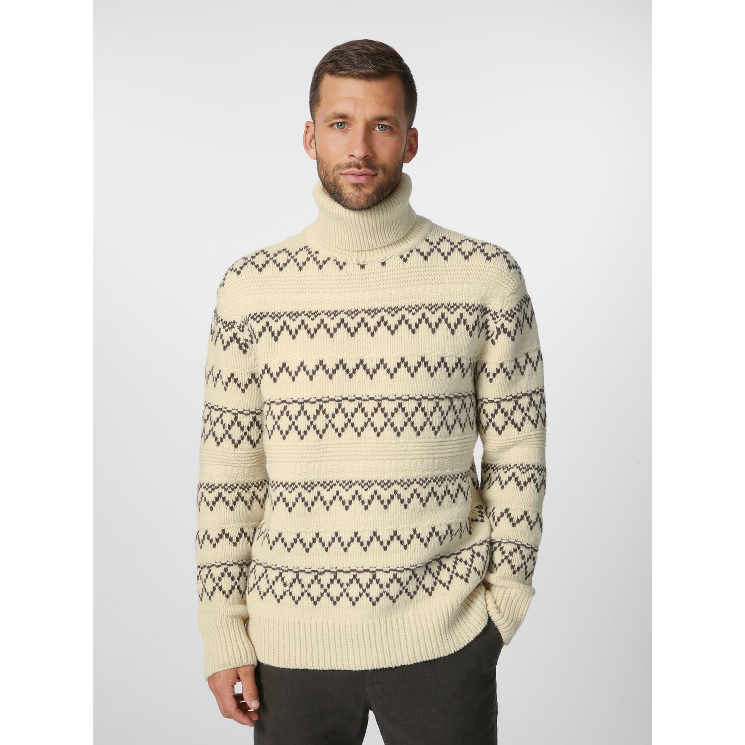 Men's turtleneck sweater patterned