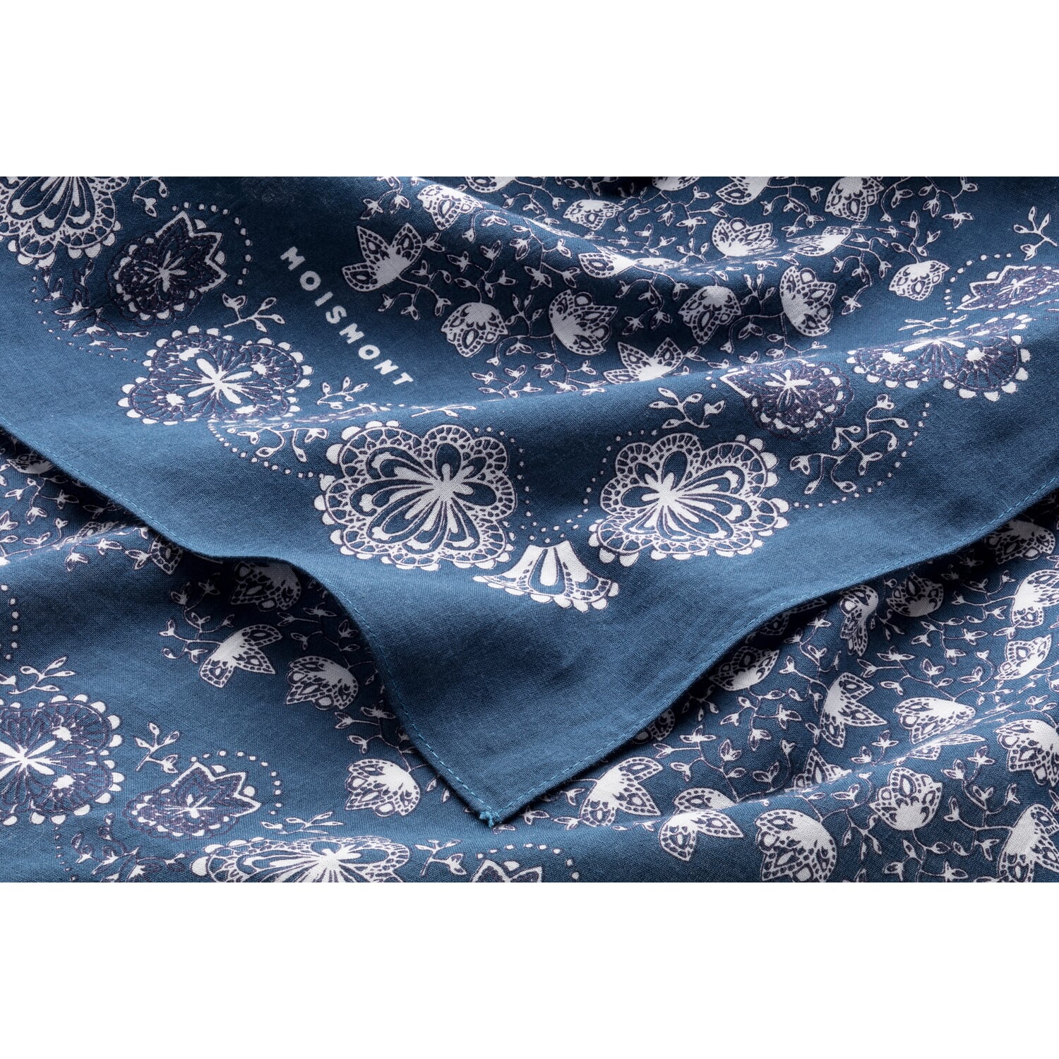 Scarf N&deg; 675 floral pattern