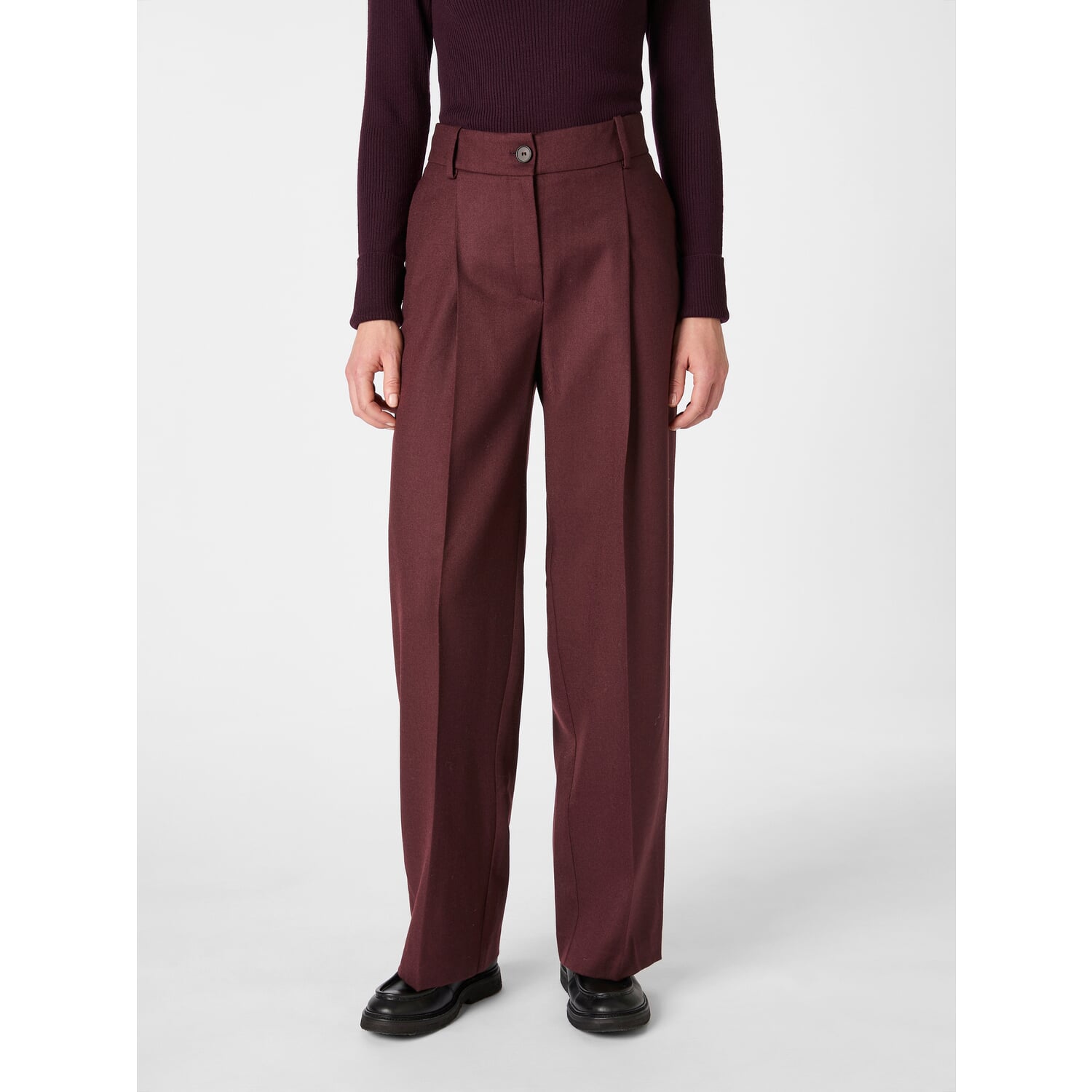 Women's wool trousers