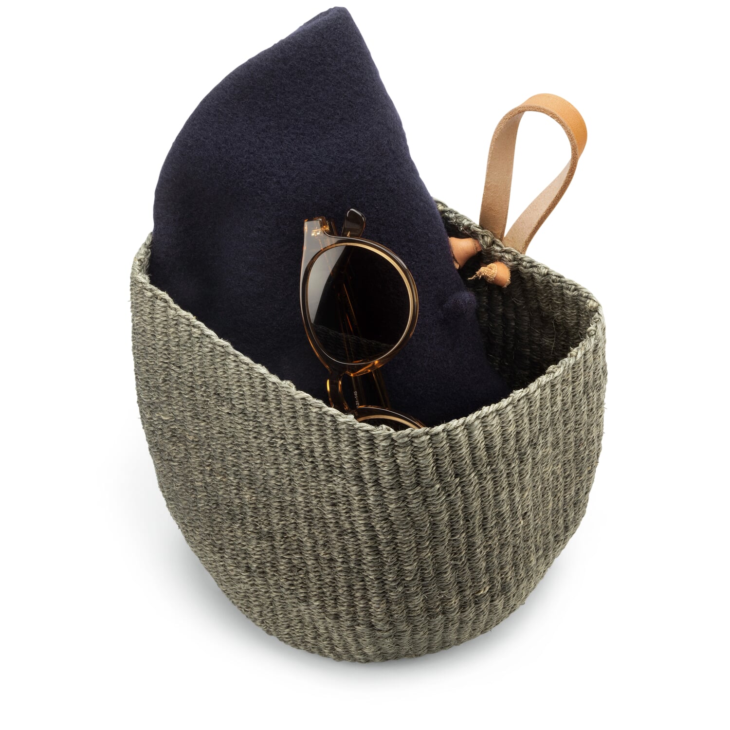 Small hanging basket