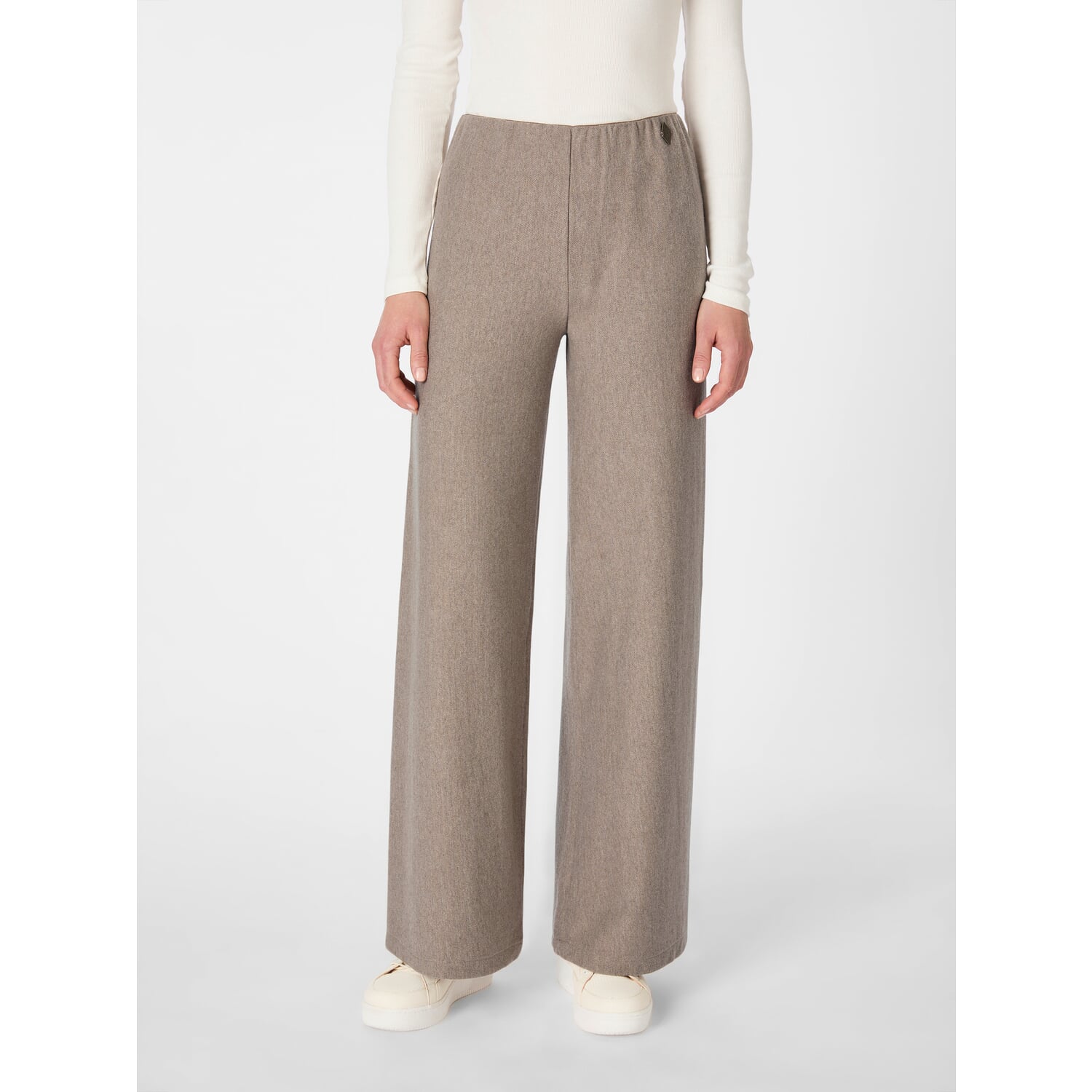 Women's pants with elastic waistband