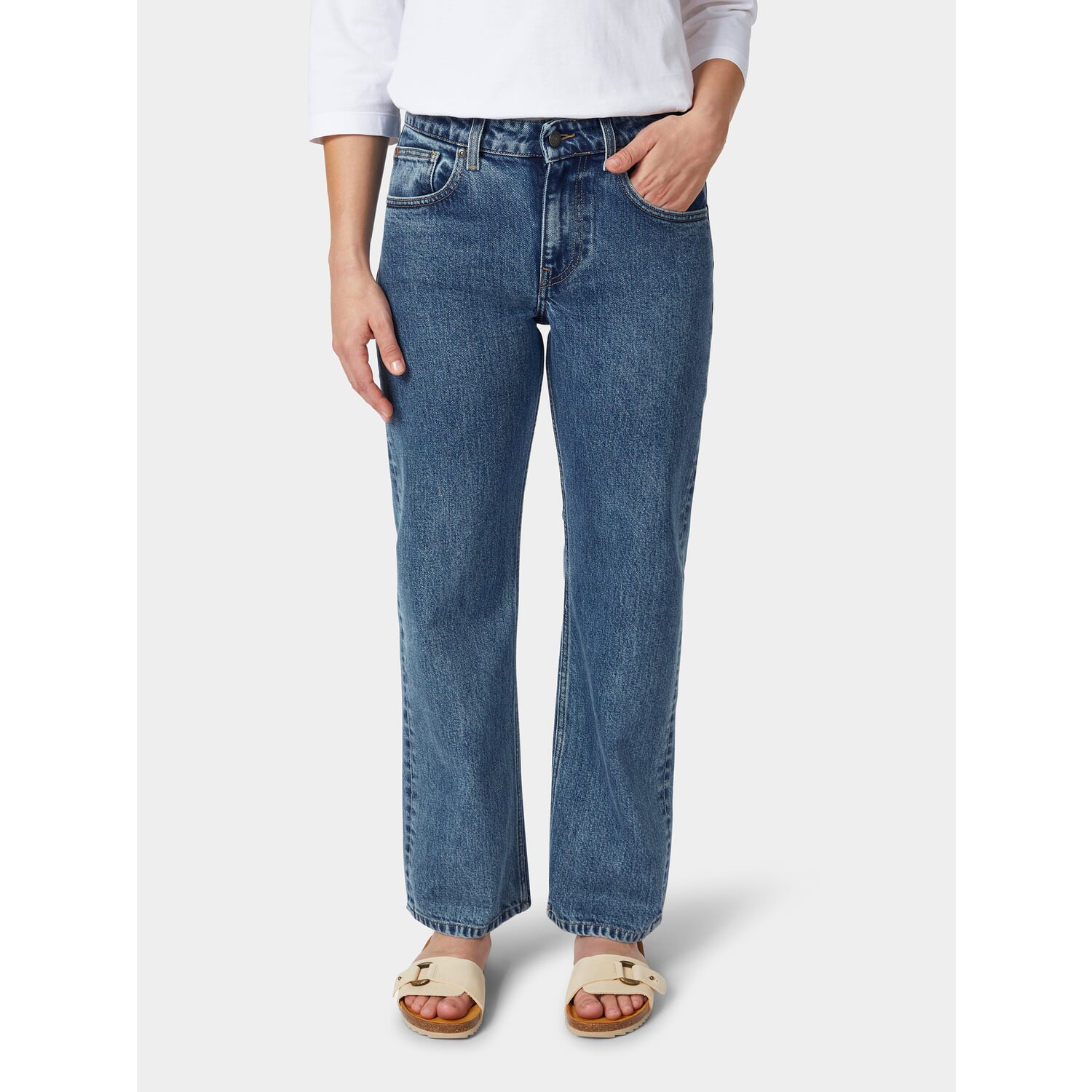 Women's jeans straight leg