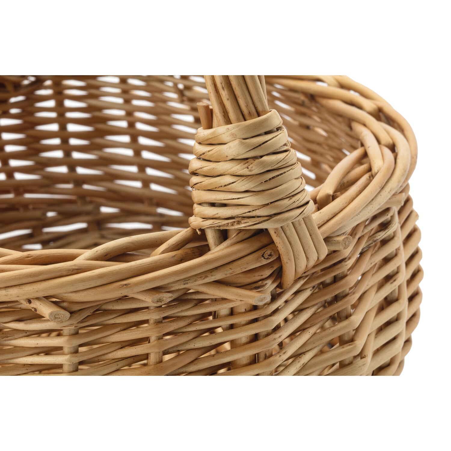 Small wicker basket with handle