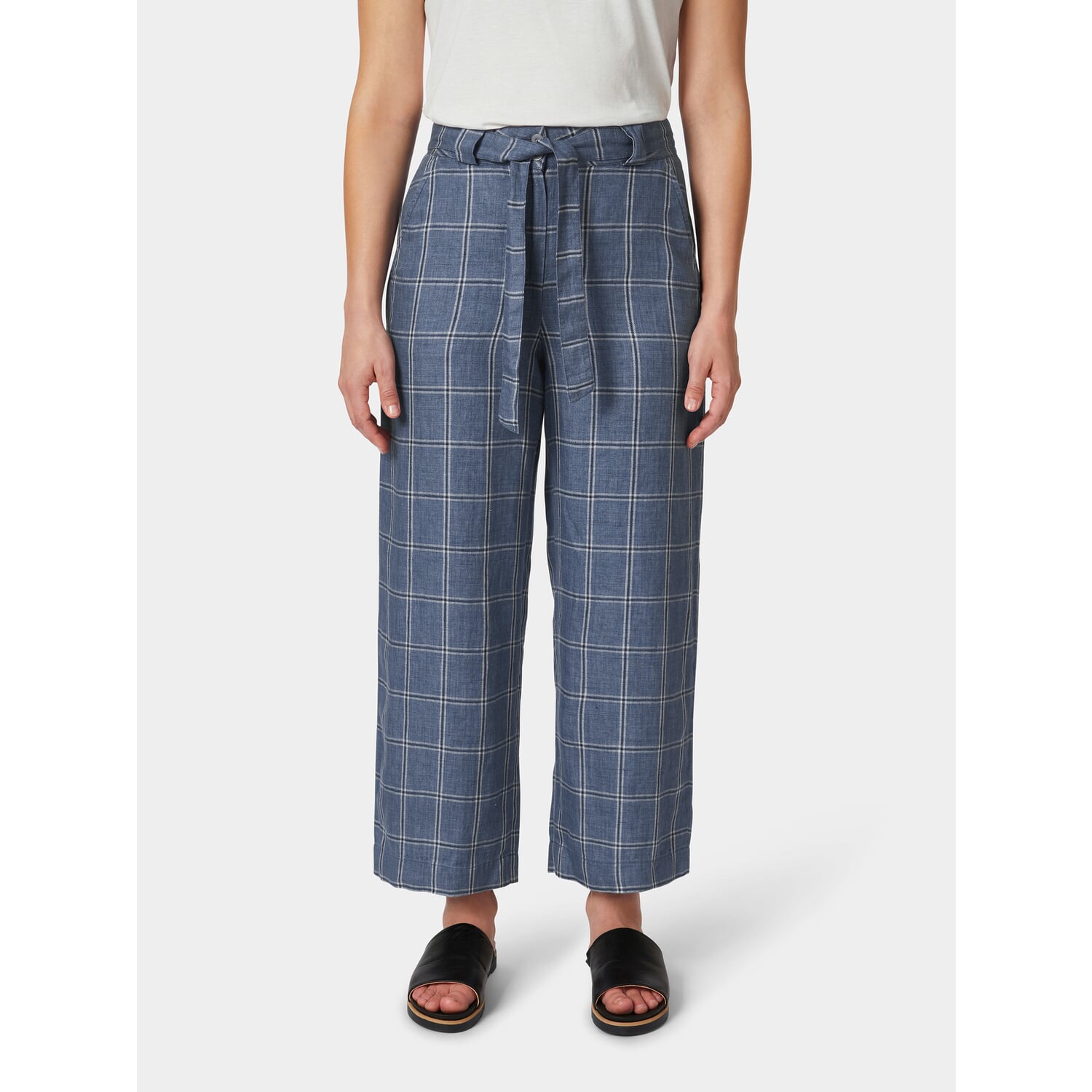 Women's plaid pants