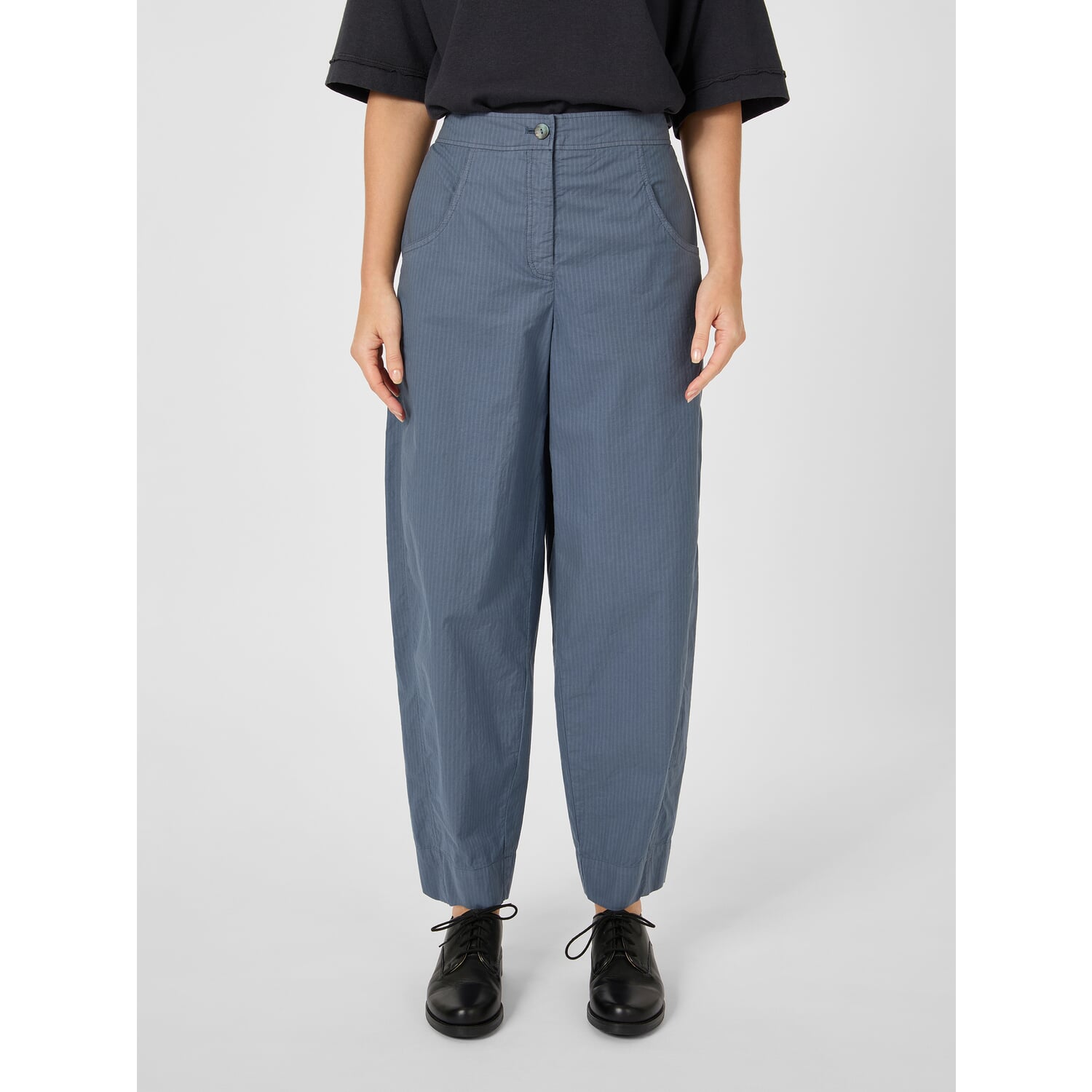 Ladies' fabric trousers
