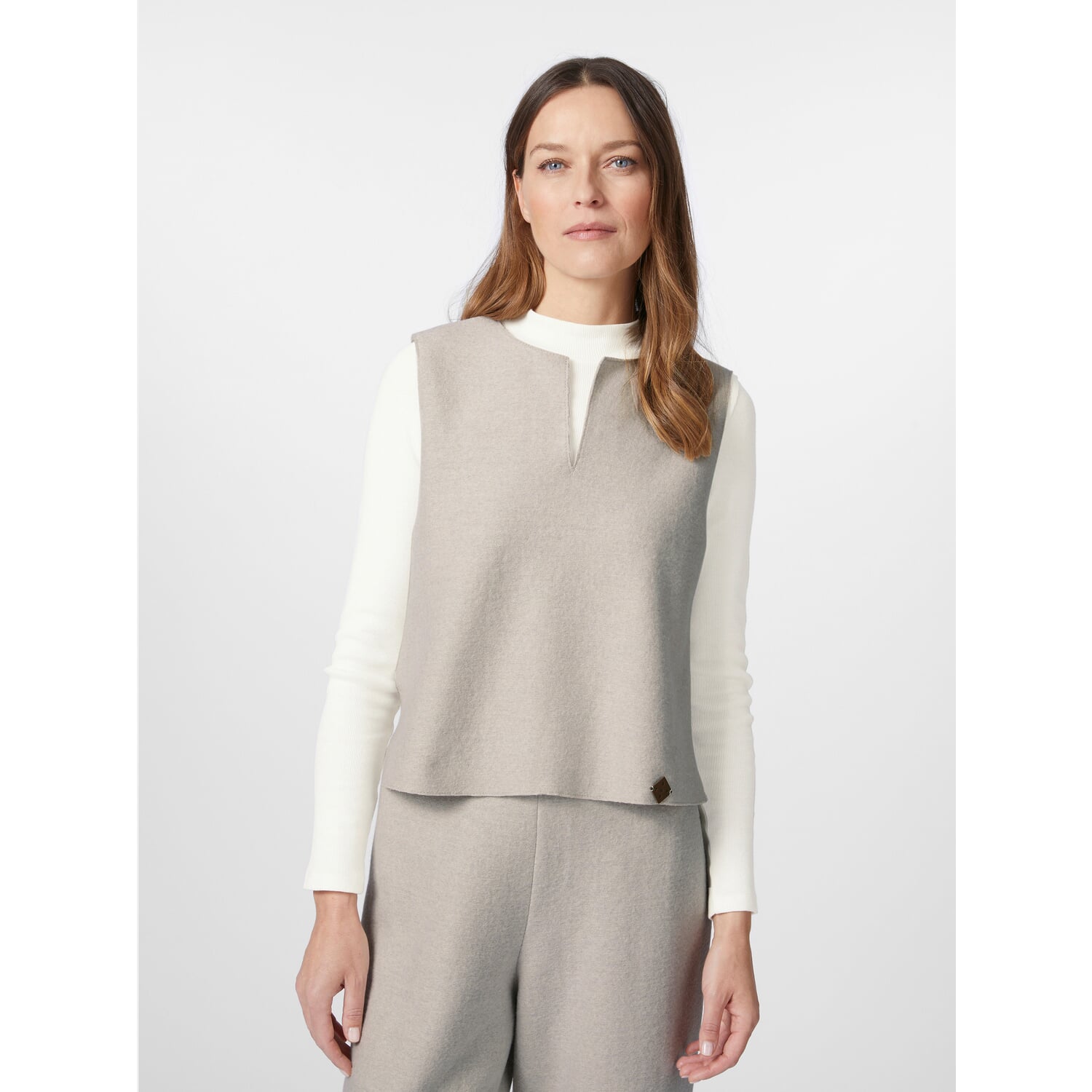 Women's V-neck sweater